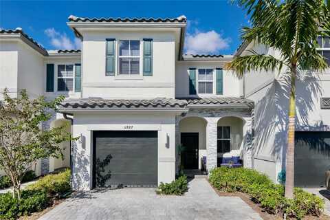 11887 NW 46th St, Coral Springs, FL 33076