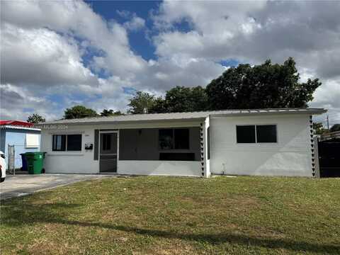 3241 SW 66th Ave, Miramar, FL 33023