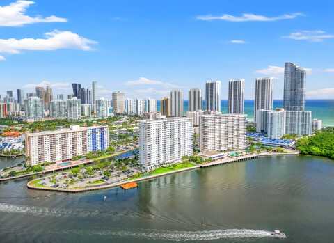 500 Bayview Dr, Sunny Isles Beach, FL 33160