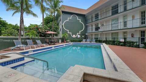 3245 Virginia St, Miami, FL 33133