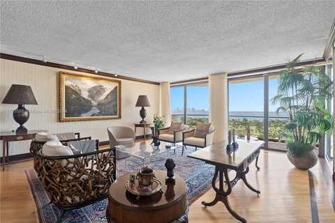 5500 Collins Ave, Miami Beach, FL 33140