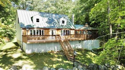 7 Glen Lane, Poland, ME 04274