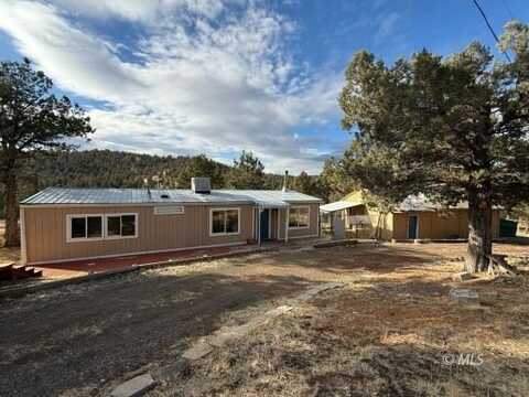 165 Coyote Dr, Alturas, CA 96101