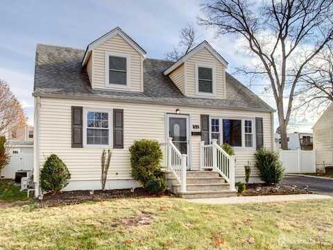 52 lois Avenue, East Brunswick, NJ 08816