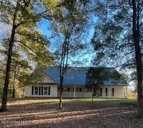 208 Crescent H Drive, Terry, MS 39170