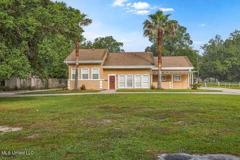 19 Poplar Circle, Gulfport, MS 39507