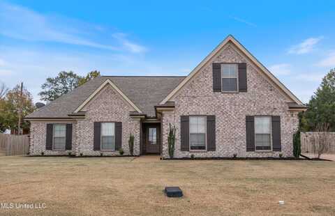 310 Garrison Drive, Senatobia, MS 38668