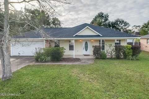 3517 N 10th Street, Ocean Springs, MS 39564