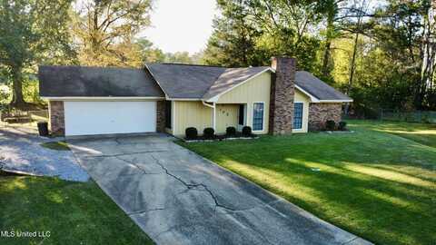 102 Cardinal Cove, Clinton, MS 39056