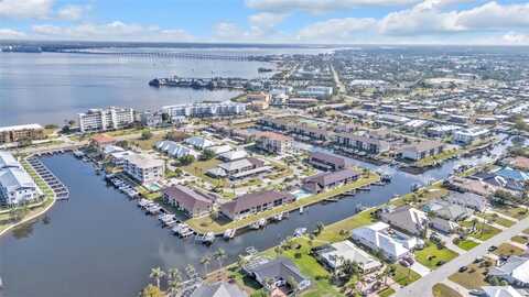 240 LEWIS CIRCLE, PUNTA GORDA, FL 33950