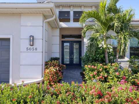 5058 SURFSIDE CIRCLE, LAKEWOOD RANCH, FL 34211