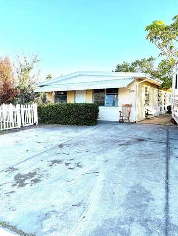 11105 2ND STREET E, TREASURE ISLAND, FL 33706