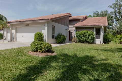 4002 WILSHIRE CIRCLE E, SARASOTA, FL 34238