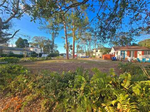 237 50TH AVENUE N, Saint Petersburg, FL 33703