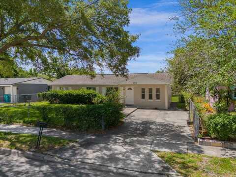 4712 PLEASANT VALLEY COURT, ORLANDO, FL 32811