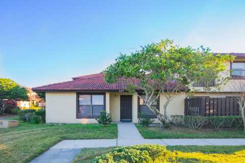 547 HUNTER CIRCLE, KISSIMMEE, FL 34758