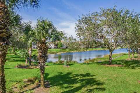 3189 AVIAMAR CIRCLE, Naples, FL 34114