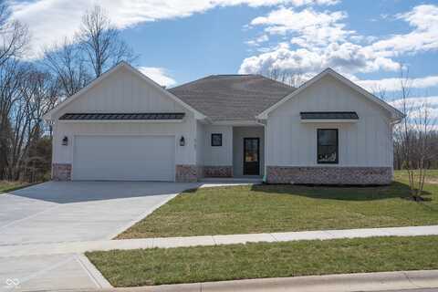 5143 Oak Ridge Place, Columbus, IN 47201