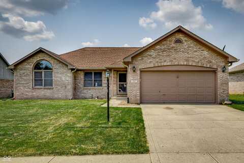 516 Leah Way, Greenwood, IN 46142