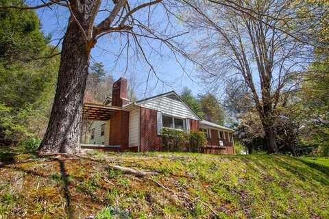 1263 Old Tallulah Rd, ROBBINSVILLE, NC 28771