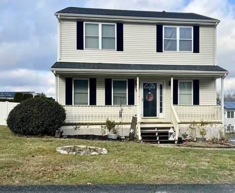 78 Apple Creek Ln, Fall River, MA 02720