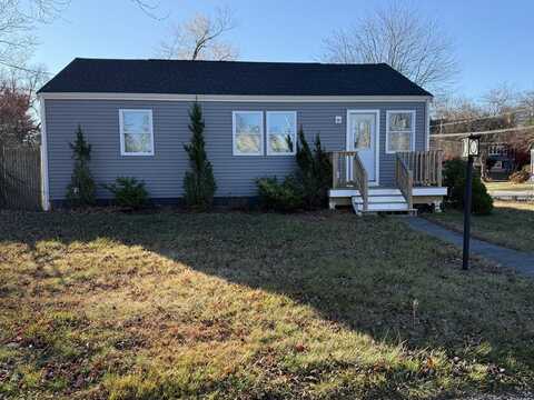 3 Cummings Cir, Randolph, MA 02368