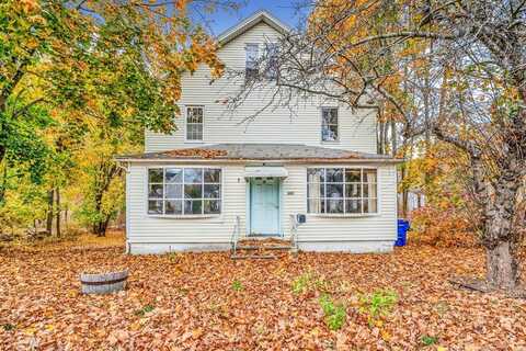 243 Main St, Maynard, MA 01754