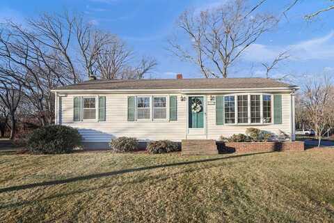 72 Karen Street, Attleboro, MA 02703