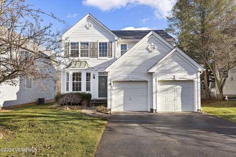 3 Queens Pass, Colts Neck, NJ 07722