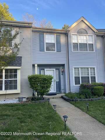 56 Kensington Court, Freehold, NJ 07728