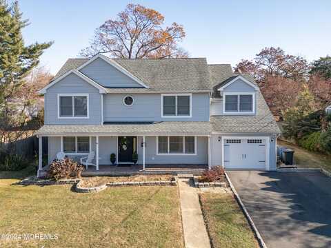 29 Trafford Street, Shrewsbury, NJ 07702