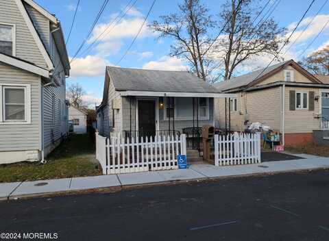 19 Locust Street, Keansburg, NJ 07734