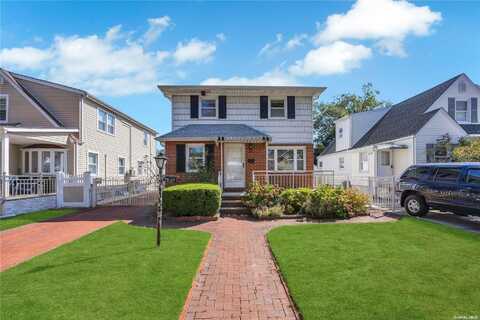 78-27 268th Street, Glen Oaks, NY 11004