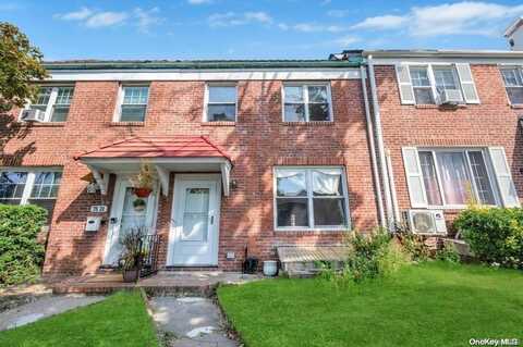 75-33 Utopia Parkway, Fresh Meadows, NY 11366