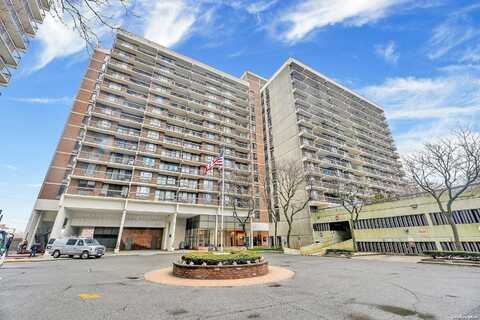 152-18 Union Turnpike, Flushing, NY 11367