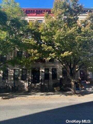 725 Macdonough Street, Brooklyn, NY 11233