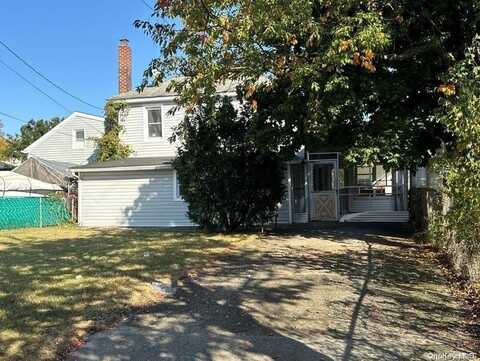 110 Cedar Road, Inwood, NY 11096