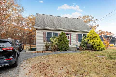 108 Patchogue Yaphank Rd, Yaphank, NY 11980