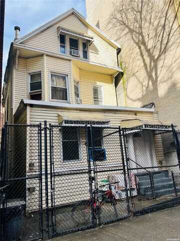 2481 Davidson Avenue, Bronx, NY 10468