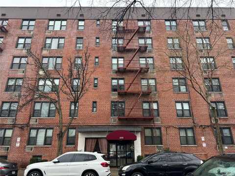 2015 Saint Paul Ave, Bronx, NY 10461