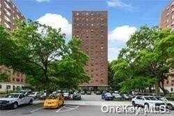 33rd Road, Astoria, NY 11106