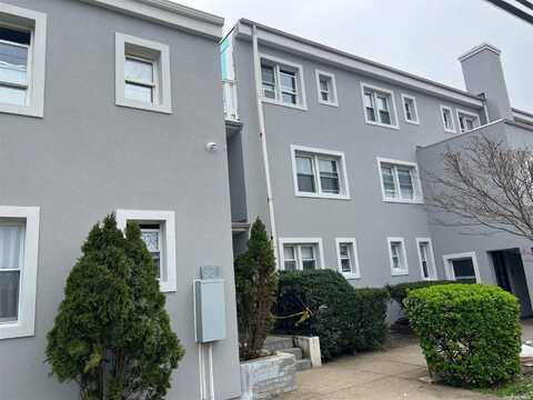 830 E Broadway, Long Beach, NY 11561