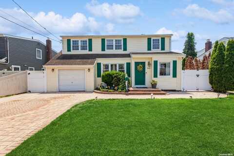 3680 Stokes Avenue, Bethpage, NY 11714