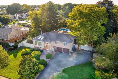 112 Hayrick Lane, Commack, NY 11725