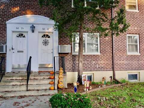 60-37 251 St, Little Neck, NY 11362