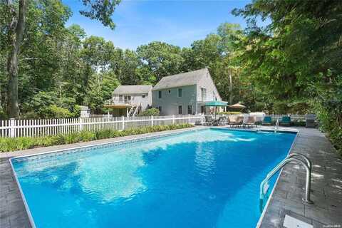 757 Seven Ponds Towd Road, Southampton, NY 11968