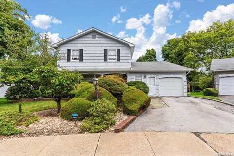 2 Sherwood Lane, Cedarhurst, NY 11516