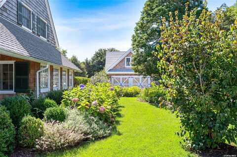 11 Beach Lane, Quogue, NY 11959