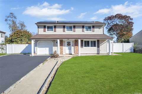 141 Root Avenue, Central Islip, NY 11722