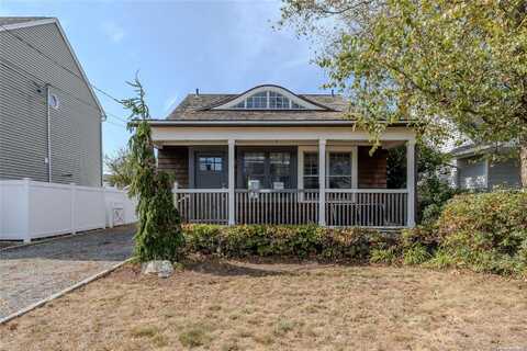 240 East Drive, Copiague, NY 11726